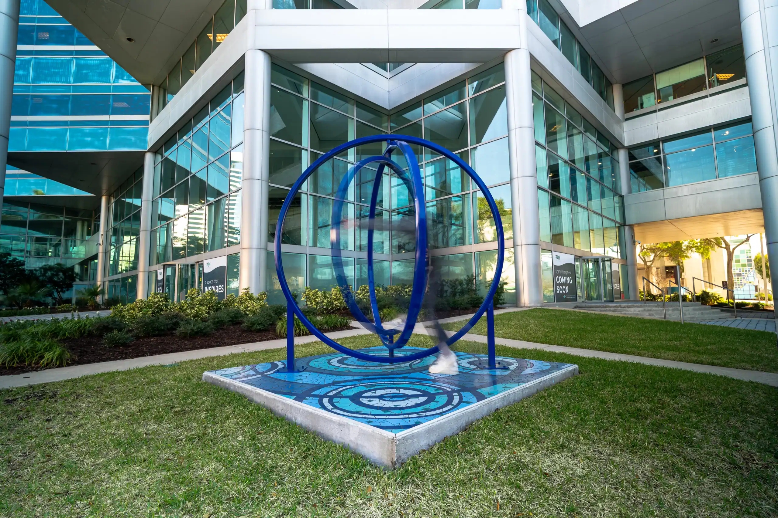 Etazin Circle sculpture and Water Rings installation